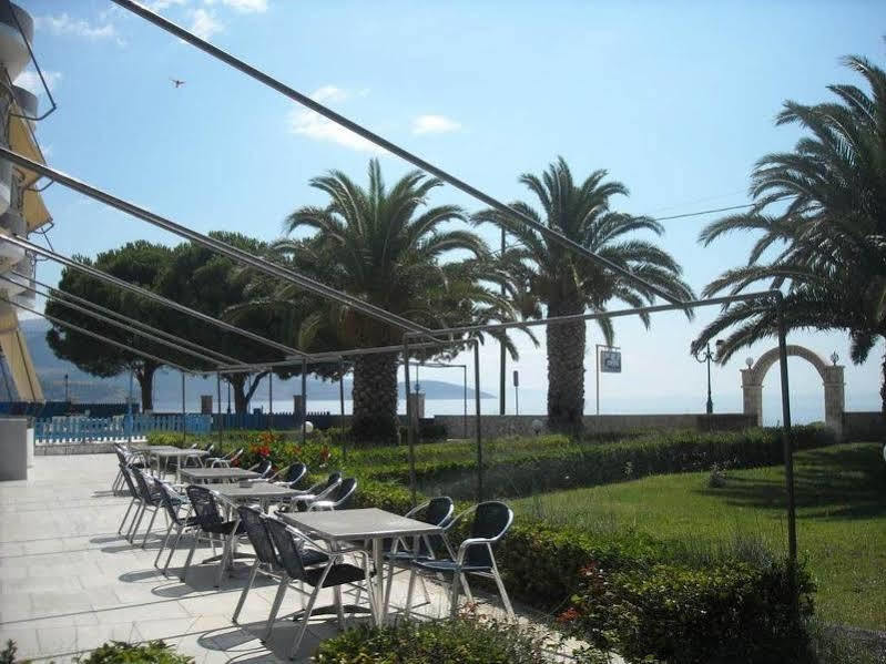 Nefeli Studios Erateini Exterior foto